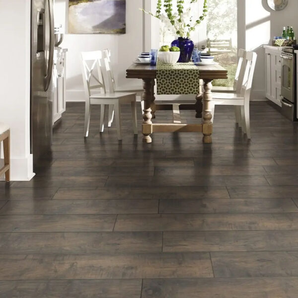 Mannington 12mm Woodland Maple Laminate - Image 2